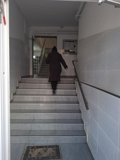 Apartament cu 3 camere decomandat în Brâncoveanu