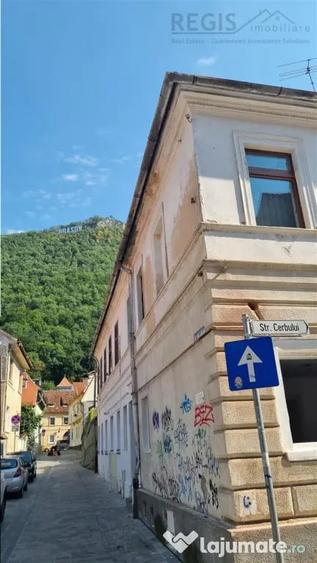 Apartament cu 2 camere semidecomandat în Centrul Istoric