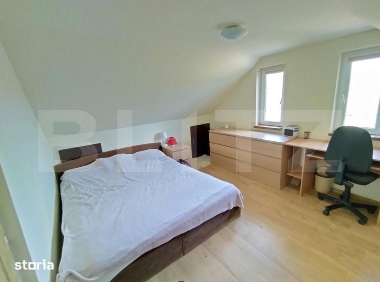 Casă cu 5 camere cu Teren 3400 Mp în Bucovăț