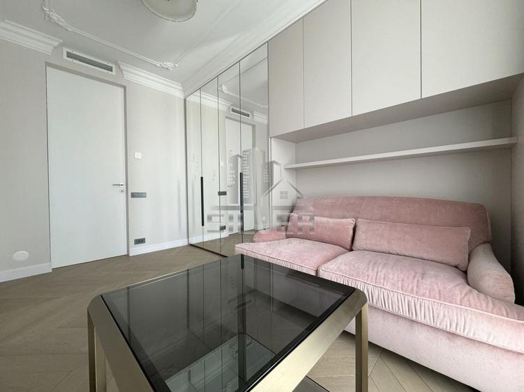Apartament cu 3 camere semidecomandat, mobilat în Gheorgheni