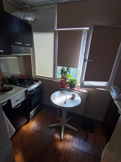 Apartament cu 3 camere decomandat în Inel II