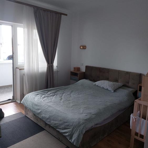 Apartament cu 2 camere decomandat în Florești