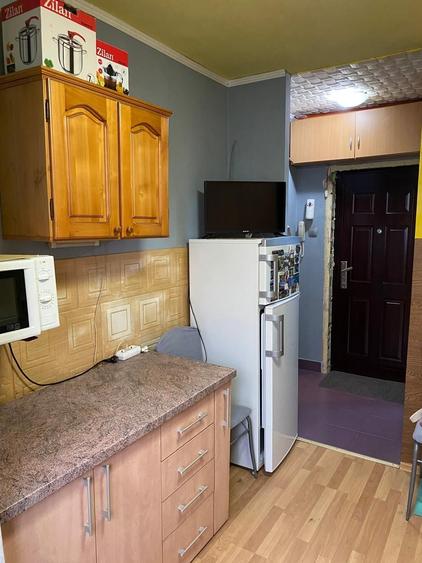 Persoana fizica. Vand apartament cu o camera MeniuApartament de vanzare cu 1 camera in Rogerius, OradeaID CP295156659,900 Apartament cu 1 camer - 6