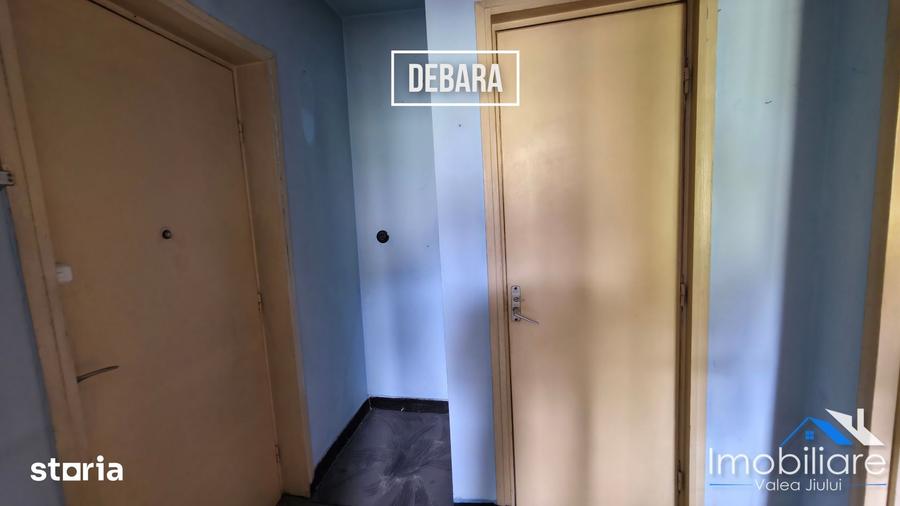 Apartament 3 camere, Lupeni, str. Gheorghe Sincai - 2