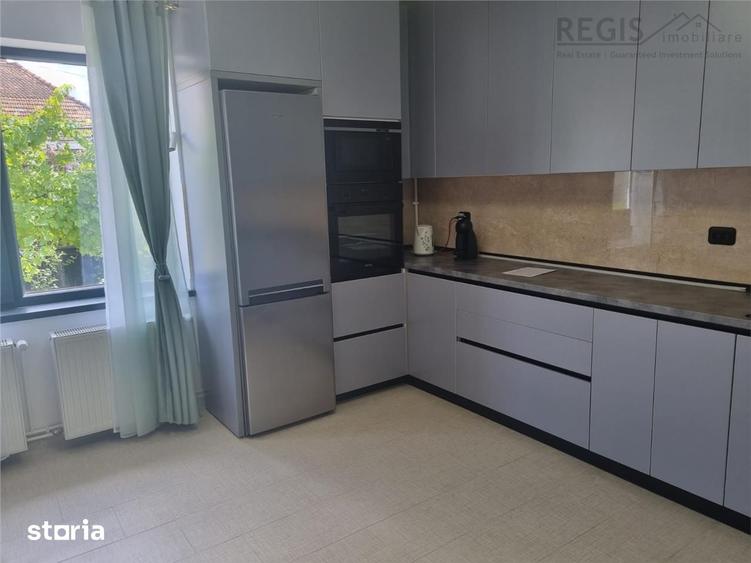 Casă cu 3 camere cu Teren 200 Mp în Florilor