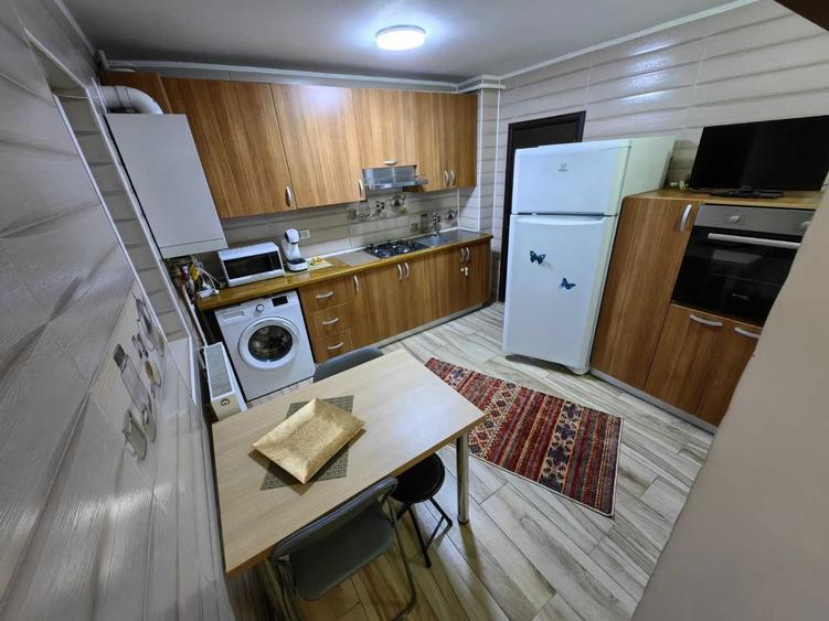 Apartament cu 2 camere decomandat în Gorjului