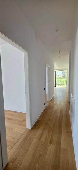 Yacht KID | 4 camere | Terasă 356 mp | Piscină privată | 515 mp suprafață totală - 8