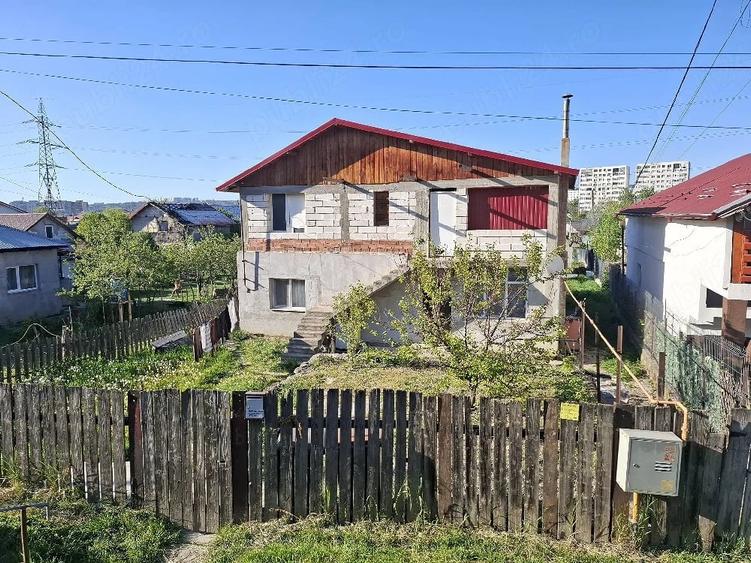 Casă cu 3 camere cu Teren 480 Mp în Alexandru cel Bun