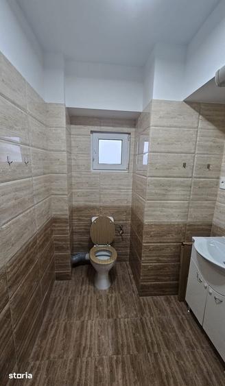 Apartament cu 2 camere decomandat în Calea București