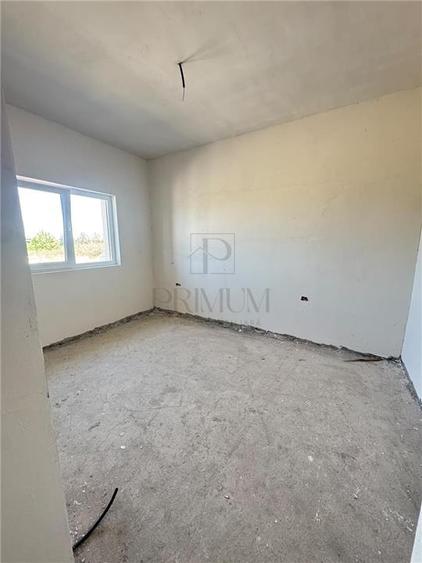 DUPLEX PE PARTER - APROAPE DE ORAS - 80 MP UTILI - 3