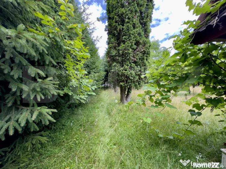 Casă cu 7 camere cu Teren 1670 Mp în Ponor