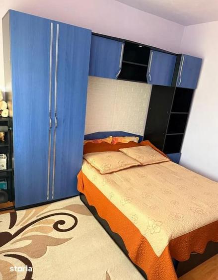 Apartament cu 2 camere semidecomandat în Domnești