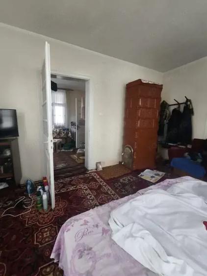 Casă cu 4 camere cu Teren 1767 Mp în Rădăuți