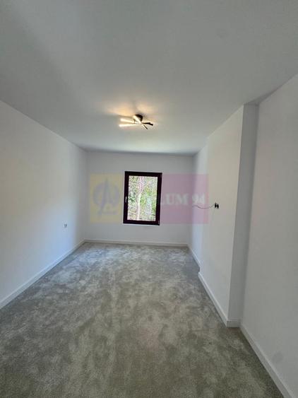 Casă cu 6 camere în Central