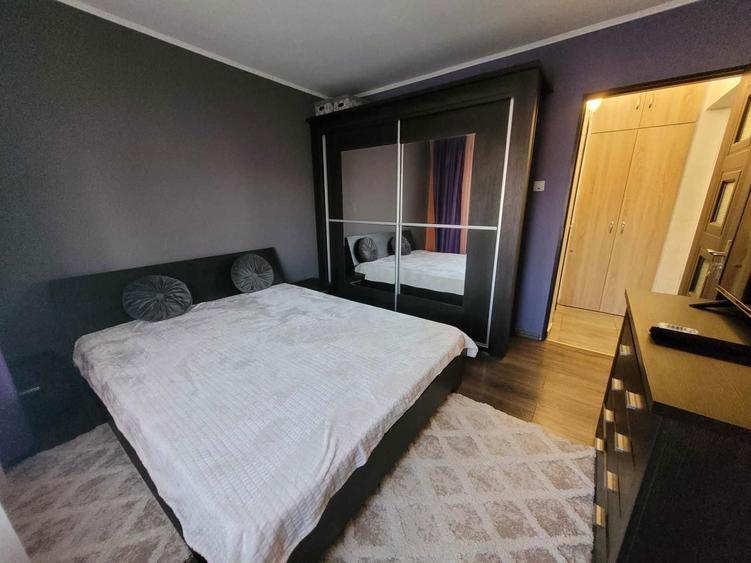 Apartament cu 2 camere decomandat în Lotus