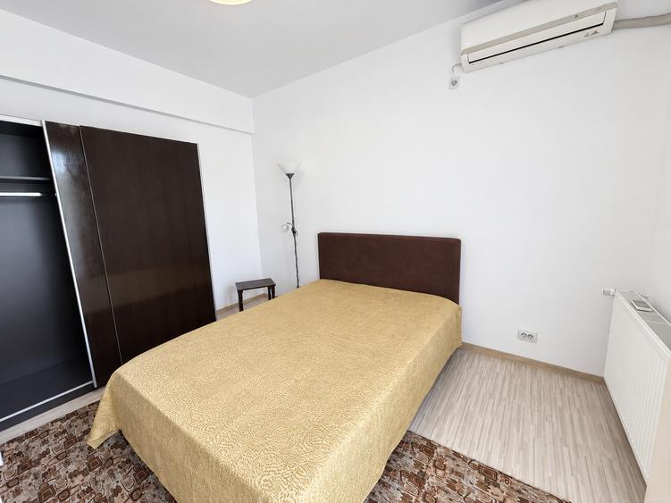 Apartament cu 2 camere decomandat în Moșilor