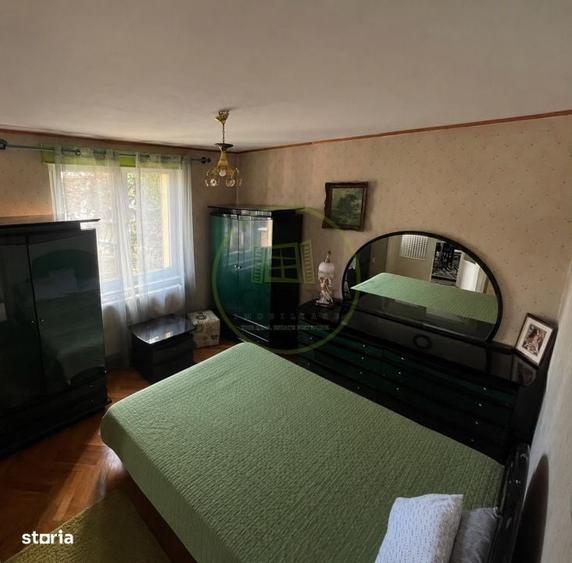 Apartament cu 4 camere, mobilat în Central