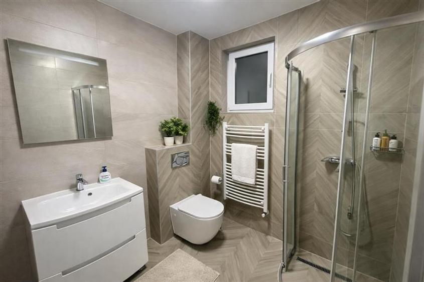 Duplex cu 3 camere cu Teren 250 Mp în Stupini