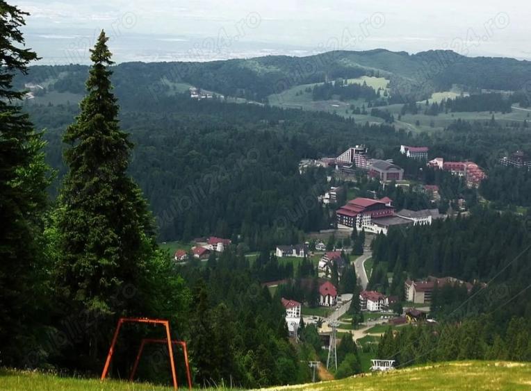 Teren de 9800 mp, în Poiana Brașov