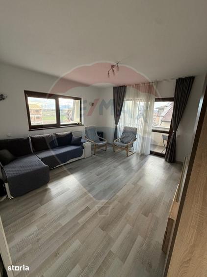 Apartament cu 2 camere decomandat în Sânpetru
