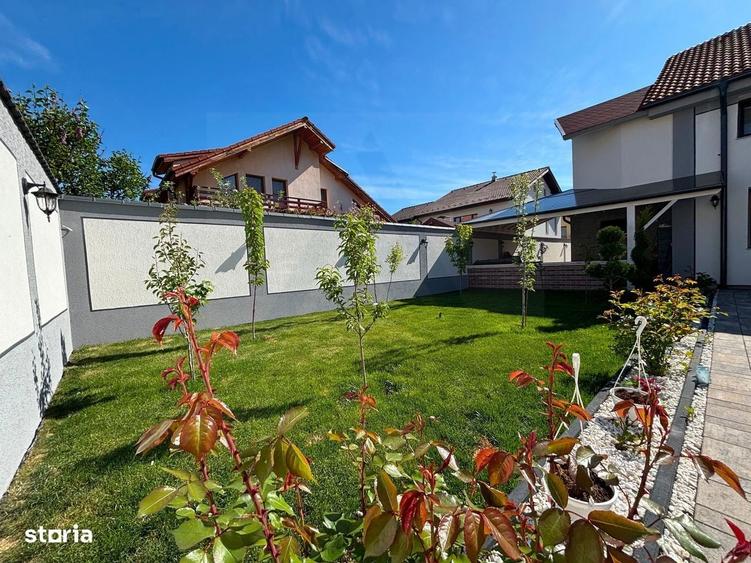 Casă cu 4 camere cu Teren 462 Mp în Șelimbăr