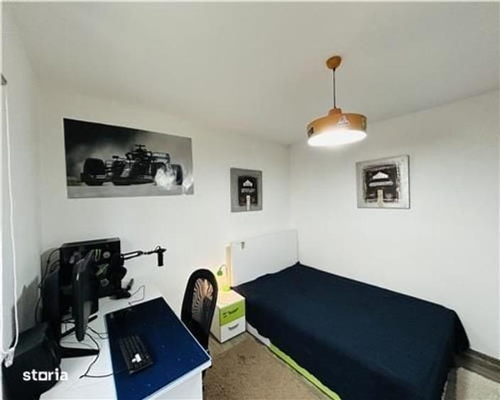 Apartament cu 2 camere decomandat în Vasile Aaron