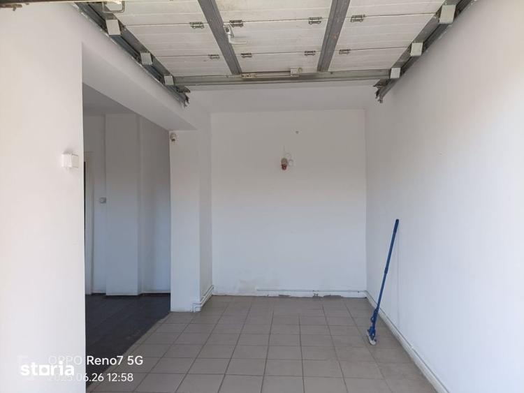 Casă cu 5 camere cu Teren 1255 Mp în 22 Decembrie 1989