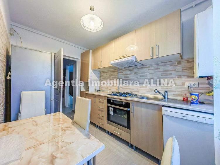 Apartament cu 2 camere semidecomandat în Gojdu