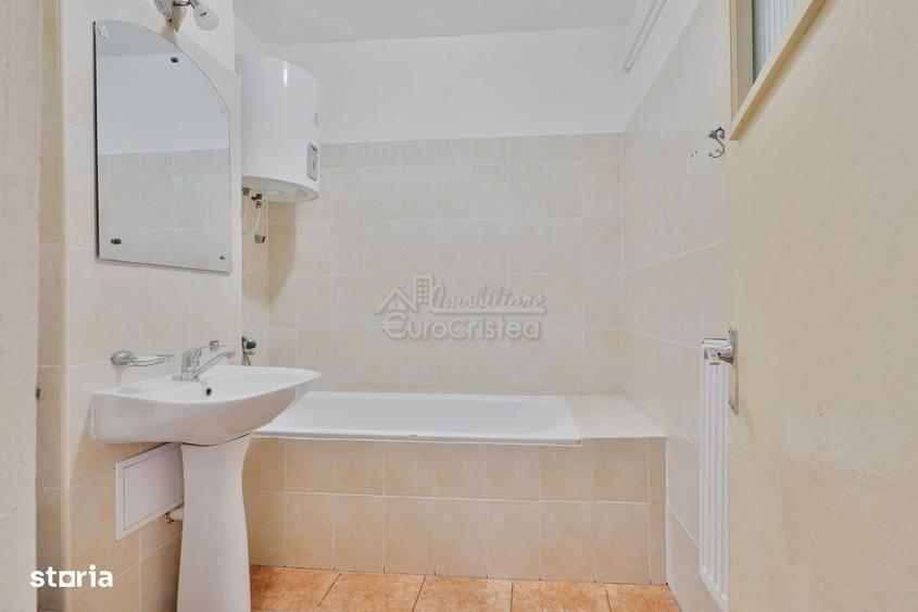 Apartament cu 2 camere decomandat în Est