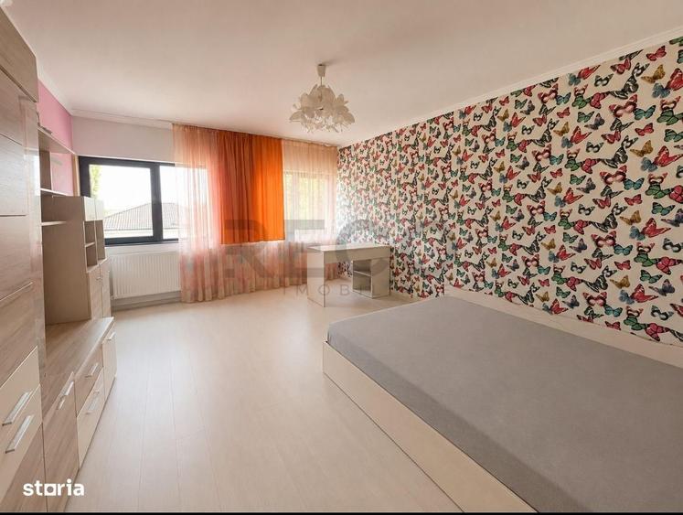 Casă cu 4 camere cu Teren 1240 Mp în Podgoria