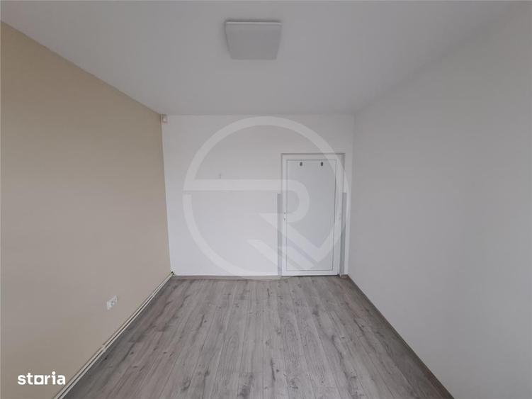 Spațiu comercial, de 110 mp, în Rădaia