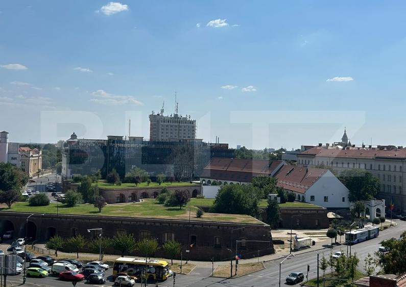 Apartament cu 3 camere decomandat, mobilat în Take Ionescu