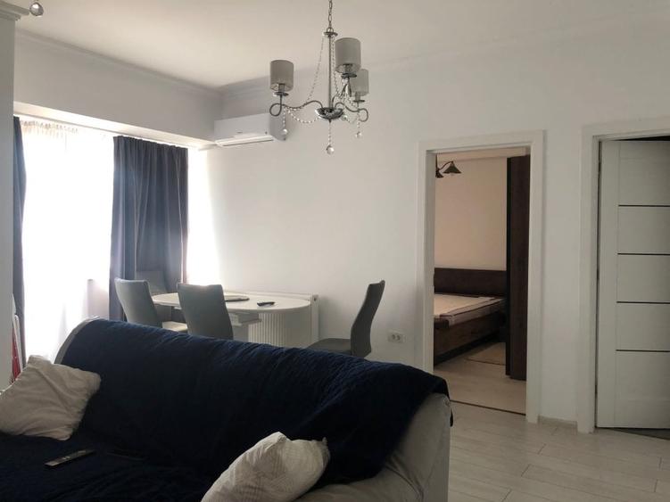 Apartament cu 2 camere decomandat în Gara