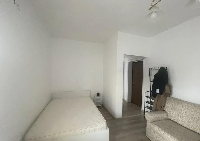 Garsoniera, decomandata, 31 mp, balcon, ac, metrou, Baba Novac - 1