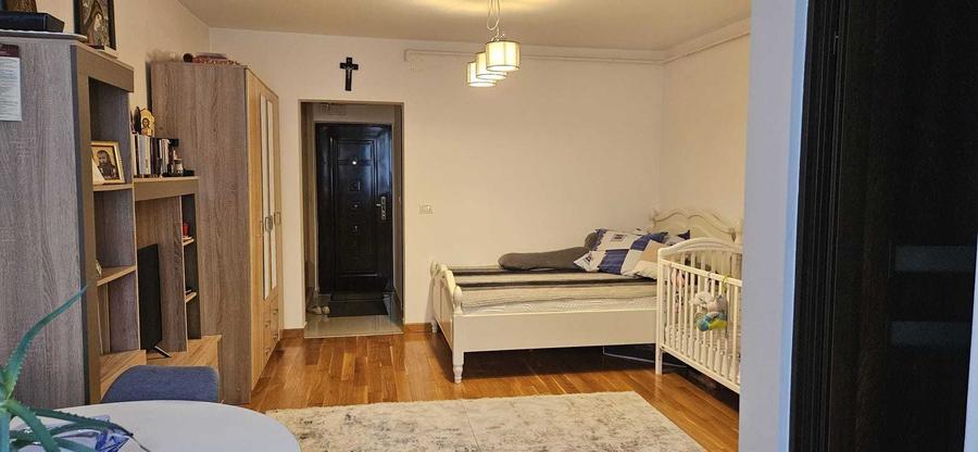 Garsonieră decomandată în Astra