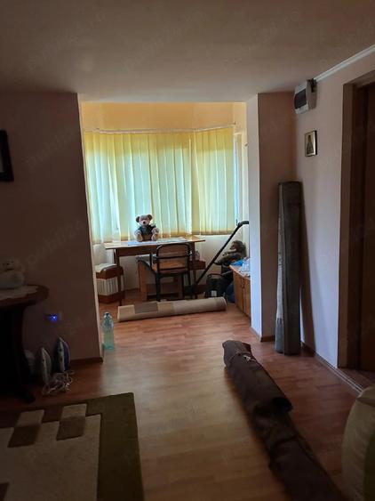 Casă cu 3 camere cu Teren 21000 Mp în Telega