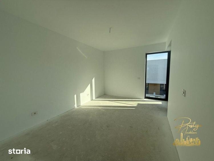 Casă cu 4 camere cu Teren 235 Mp în Seleuș