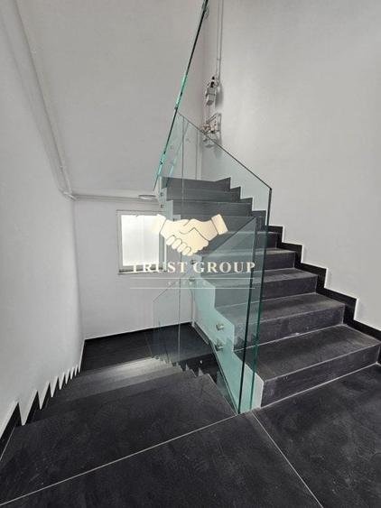 Penthouse cu 3 camere decomandat în Floreasca