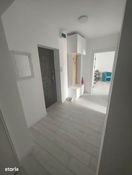 Apartament cu 2 camere în Centrul Civic