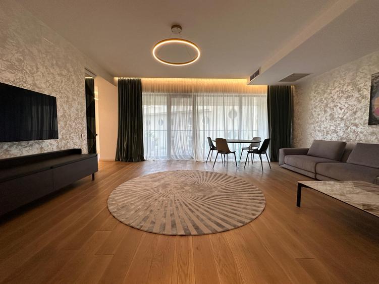 Apartament cu 4 camere în Herăstrău