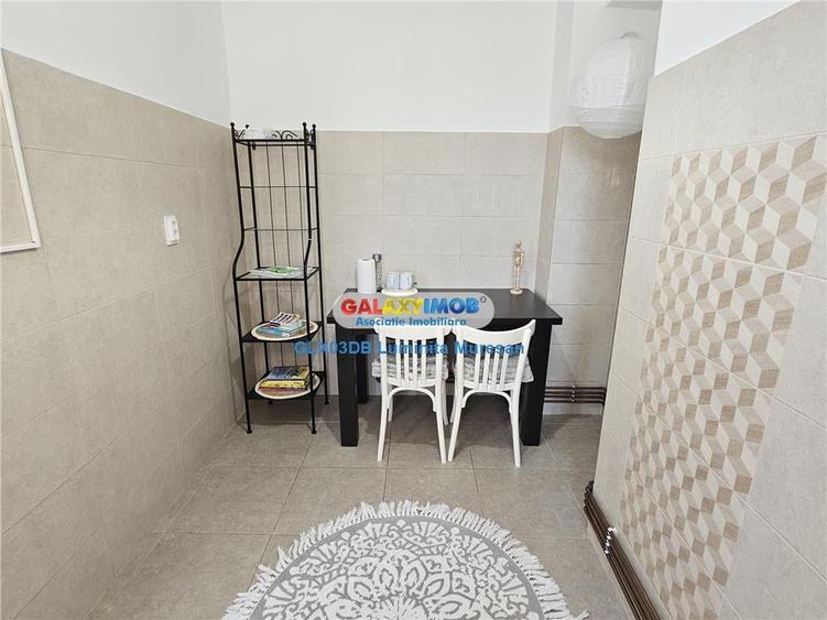Garsonieră decomandată în Micro 11