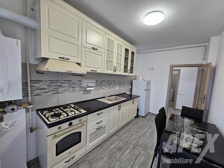 Apartament cu 3 camere decomandat, mobilat în Bragadiru
