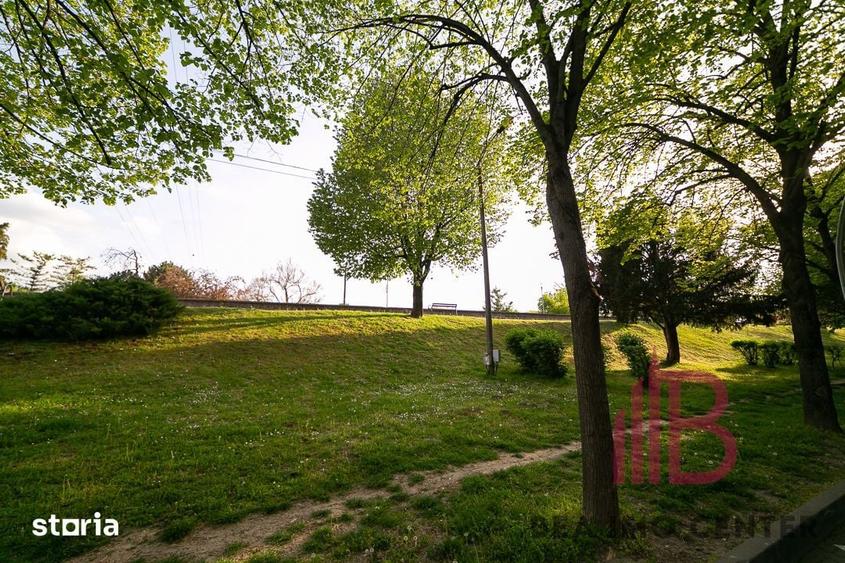 Apartament cu 3 camere în Malul Mureșului