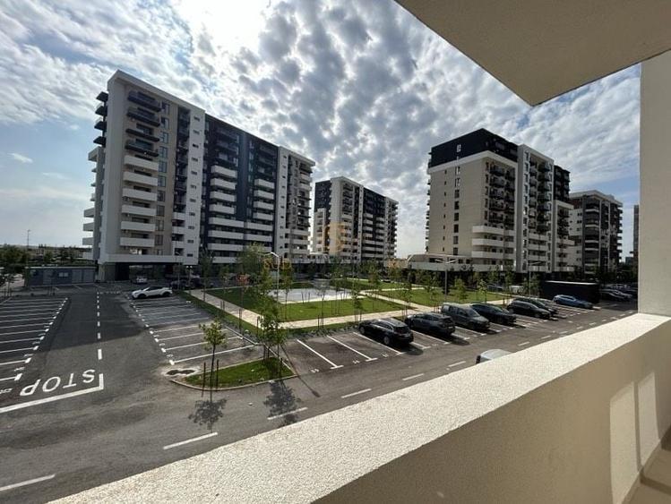 Apartament cu 3 camere decomandat în Berceni