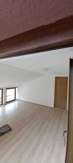 Casă cu 3 camere în Central