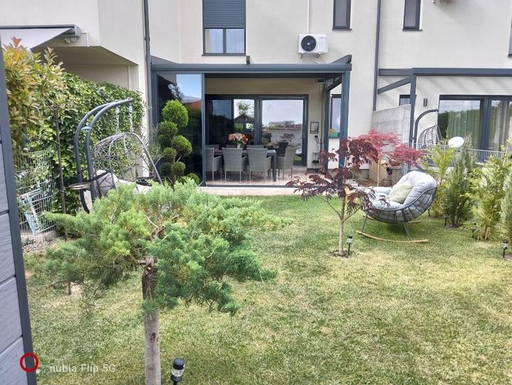 Casă cu 3 camere cu Canalizare în Exterior Sud