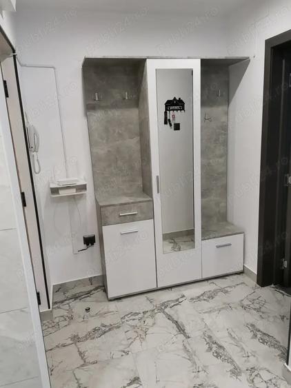 Apartament cu 2 camere semidecomandat în Turda