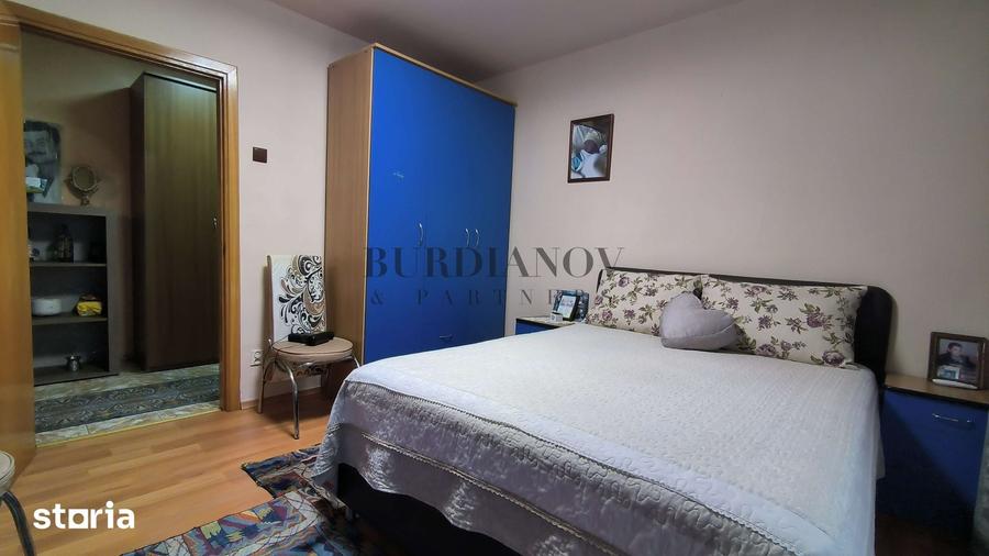 Apartament cu 4 camere semidecomandat în Pantelimon