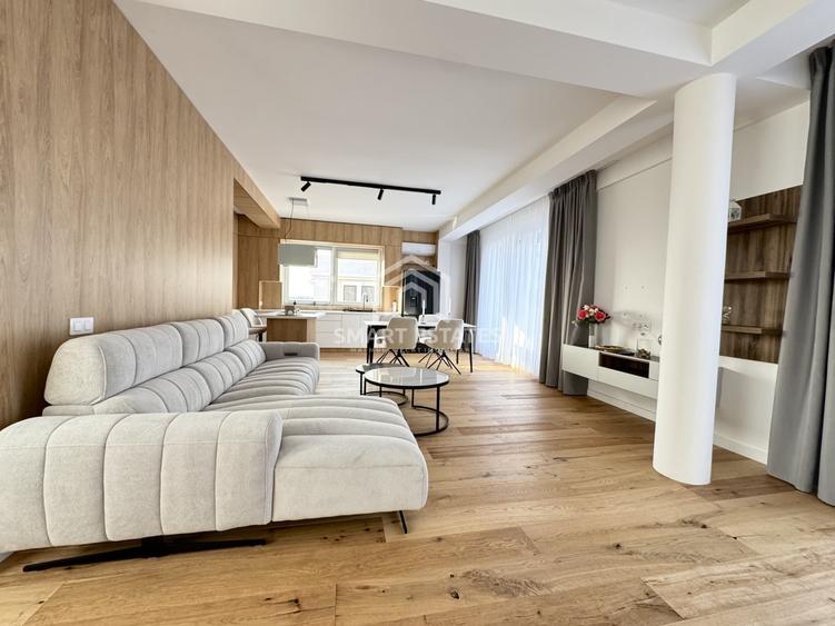 Apartament cu 4 camere decomandat, mobilat în Pipera