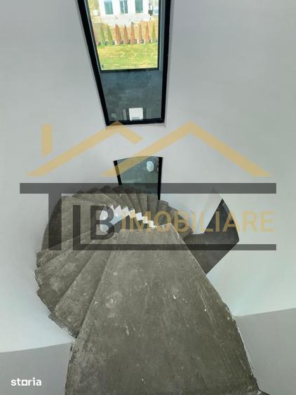 Casă cu 4 camere cu Teren 822 Mp în Unirii
